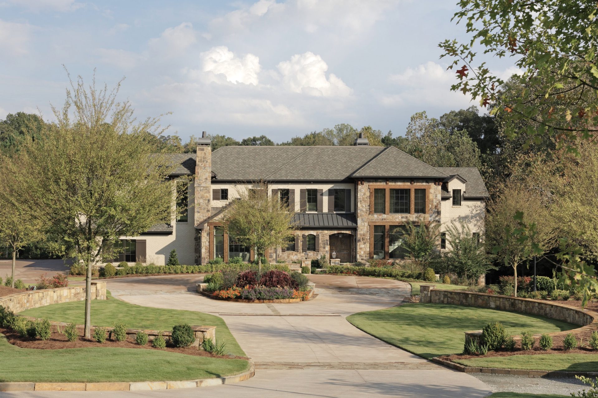 Stonecrest Farm — front exterior